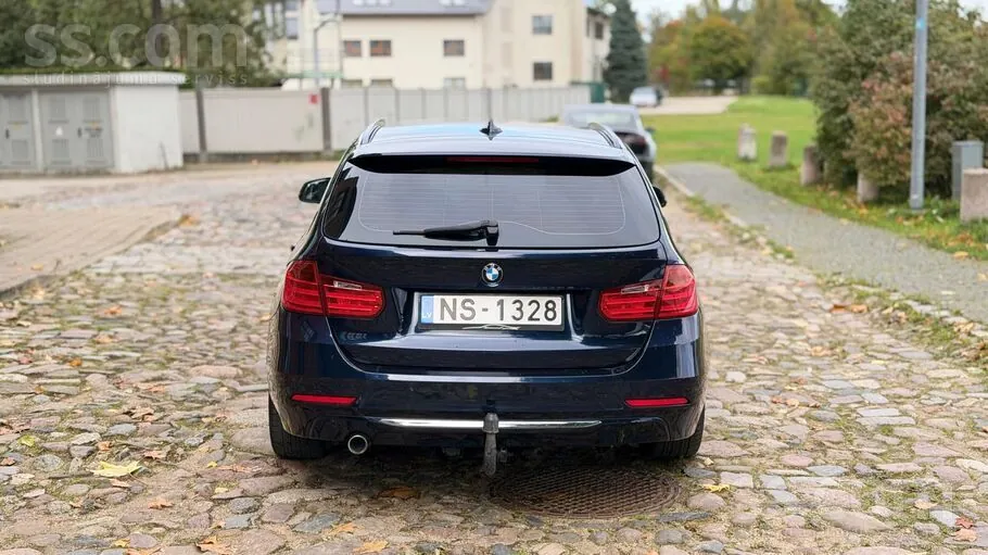 BMW 318 2014 photo 5
