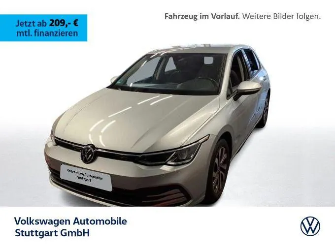 Volkswagen Golf 8