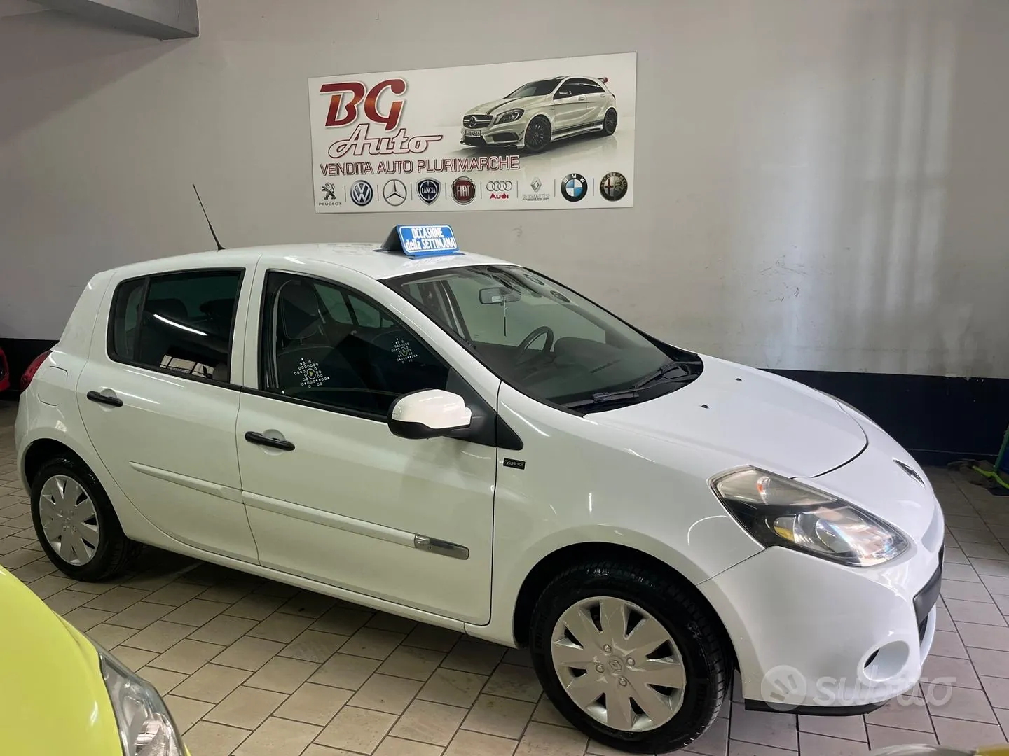 Renault Clio 2011 photo 5