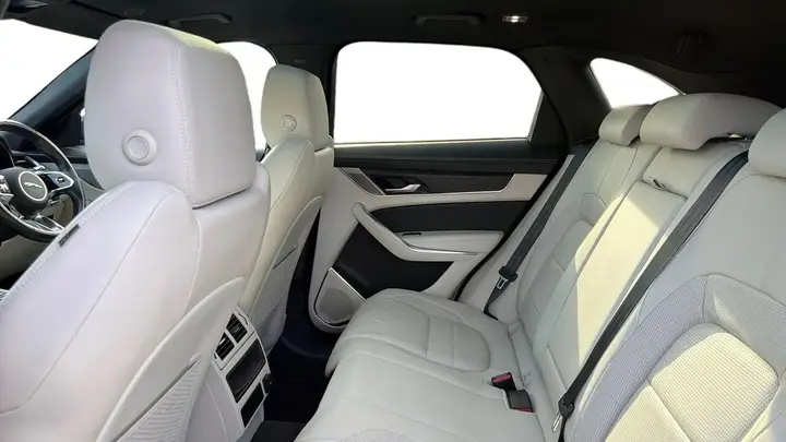 Jaguar F-Pace 2022 photo 4