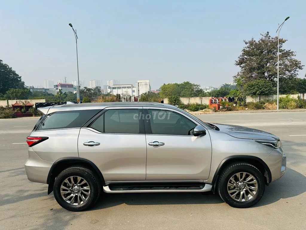 Toyota Fortuner 2021 photo 5