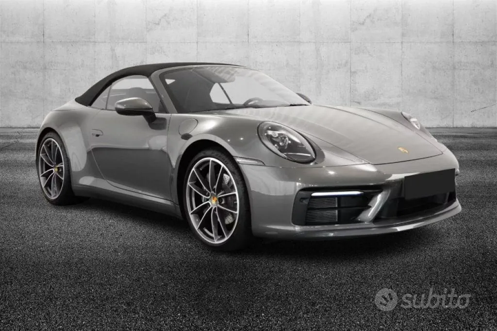 Porsche 911 2020 photo 2