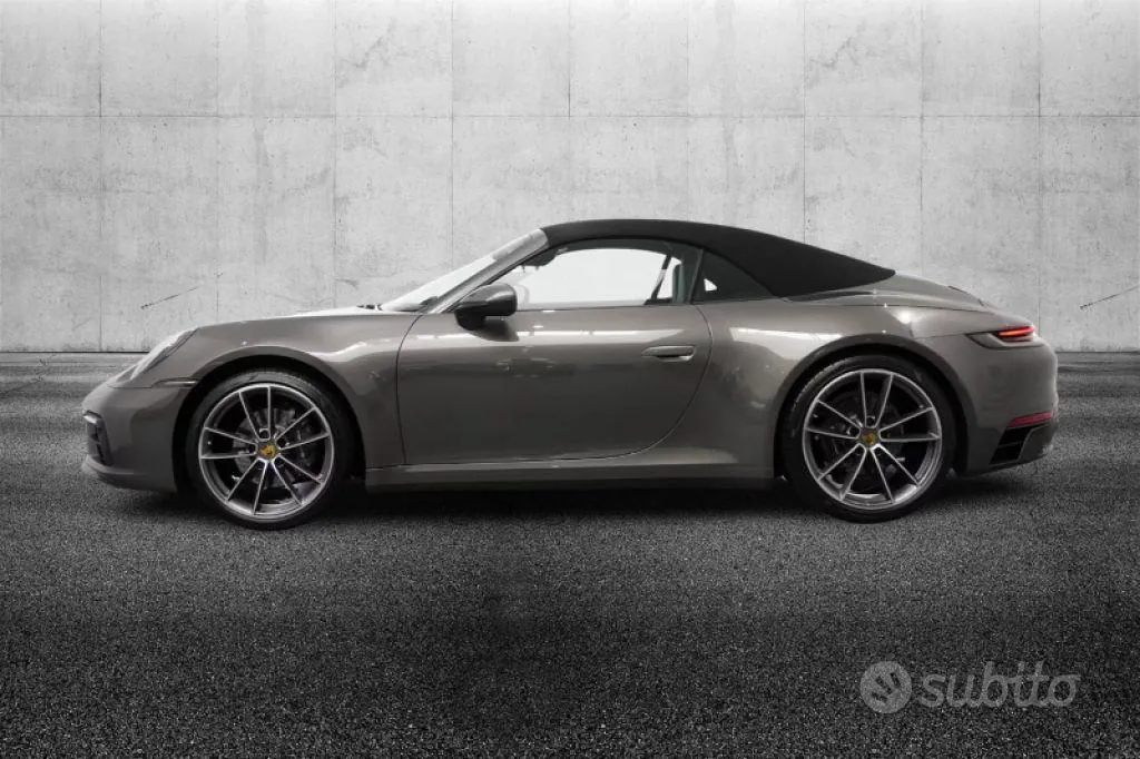 Porsche 911 2020 photo 5