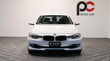 BMW 320I 2013 photo 3