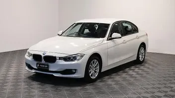 BMW 320I 2013 photo 4