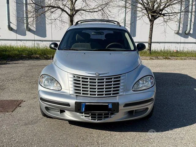 Chrysler Pt Cruiser 2002 photo 2