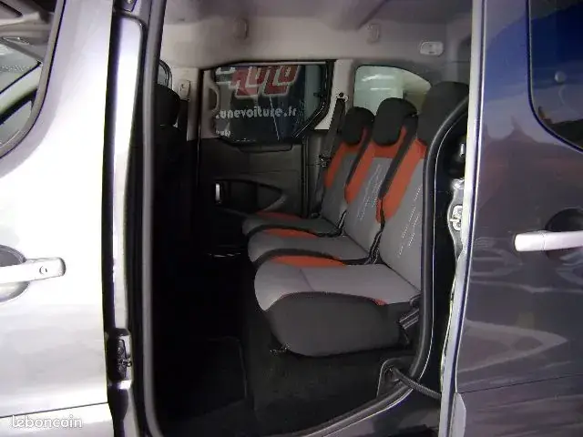 Peugeot Partner Tepee 2015 photo 4