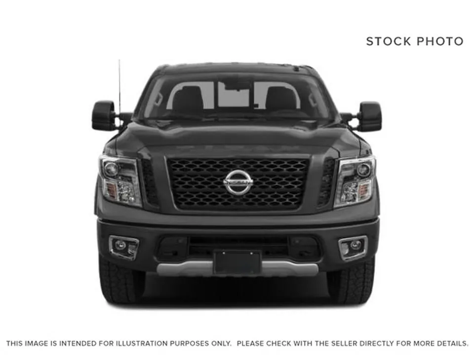 Nissan Titan 2019 photo 2