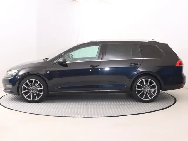 Volkswagen Golf Variant 2017 photo 2