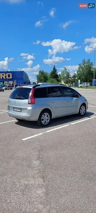 Citroen Grand C4 Picasso 2009 photo 5
