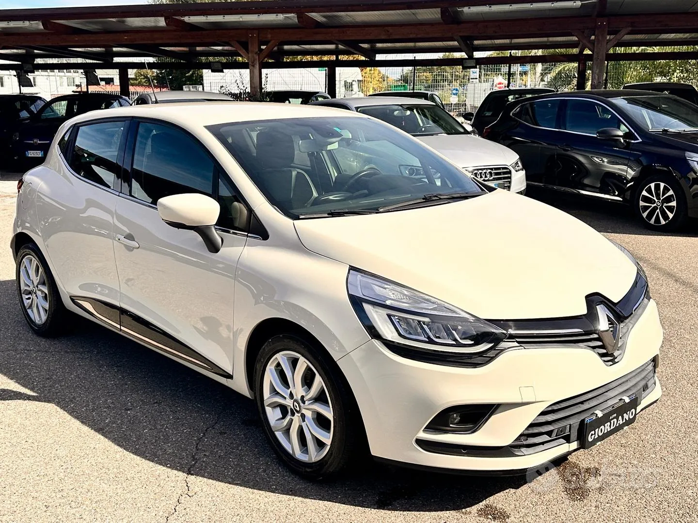 Renault Clio 2017 photo 3