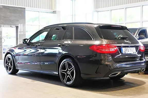 Mercedes-Benz C300 2021 photo 3