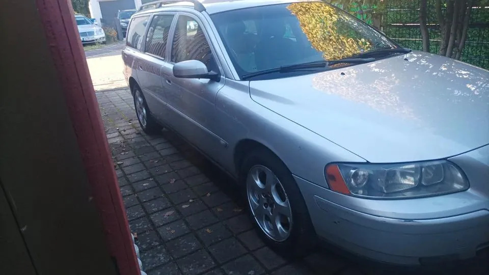 Volvo V70