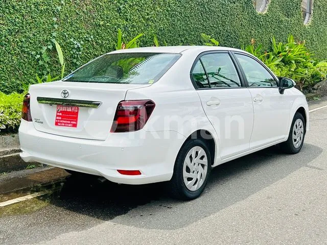 Toyota Axio 2024 photo 3