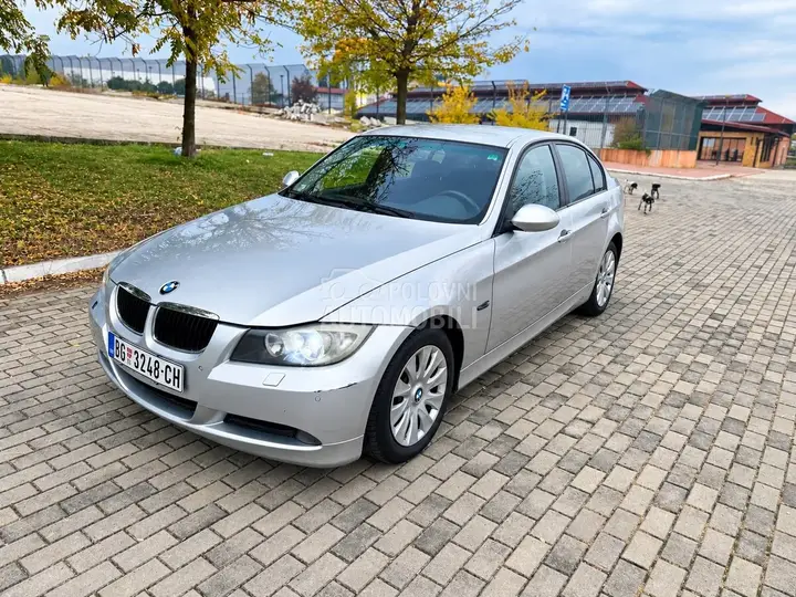 BMW 320