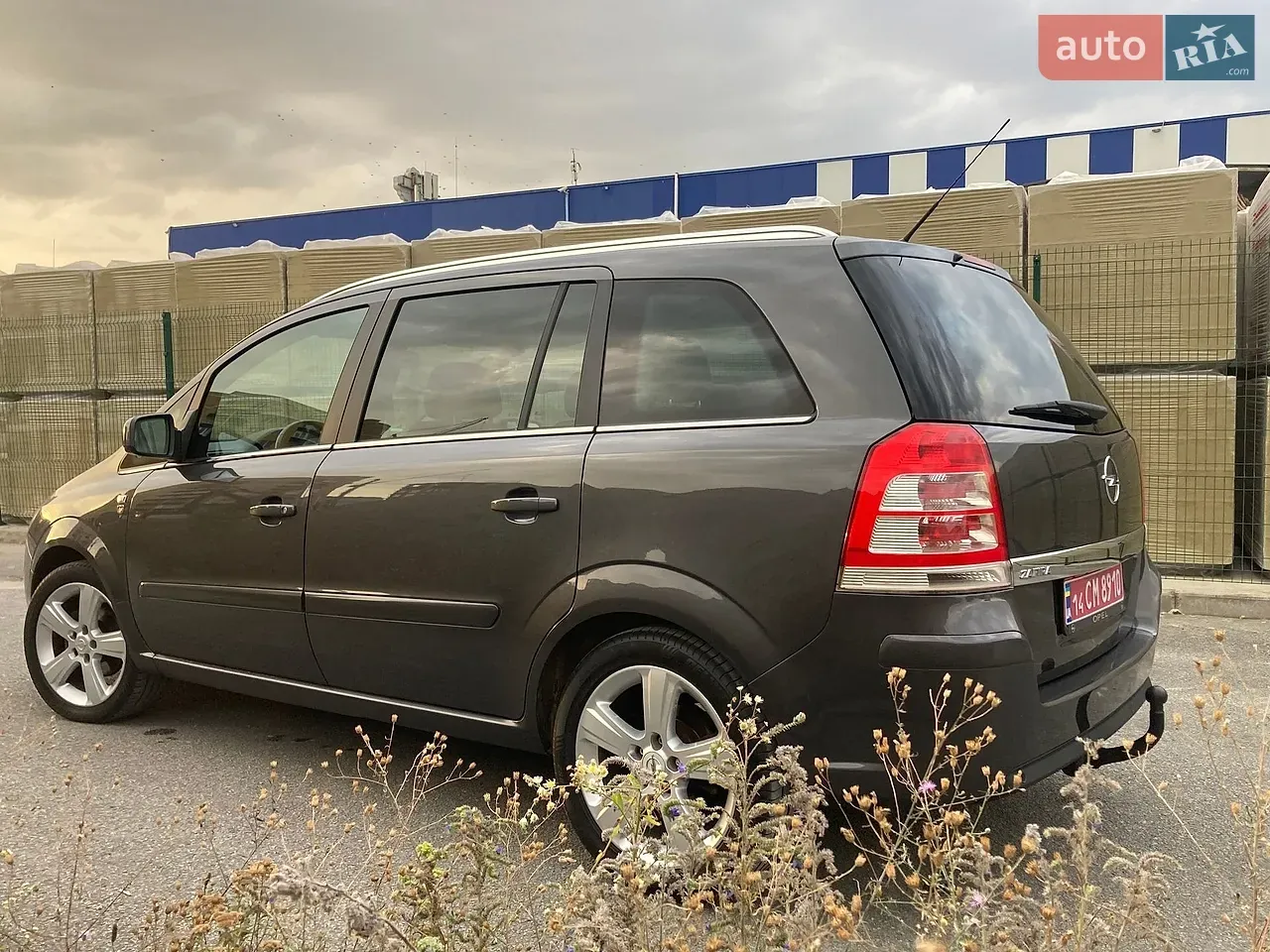 Opel Zafira 2010 photo 3