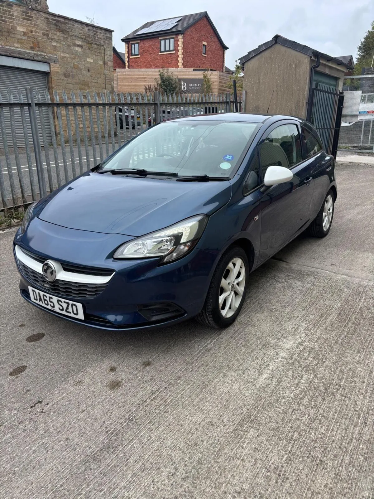 Vauxhall Corsa 2015 photo 3
