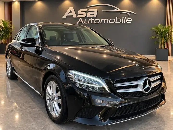 Mercedes-Benz C200