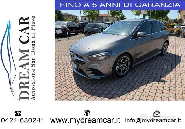 Mercedes-Benz B 200