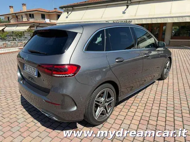Mercedes-Benz B 200 2022 photo 4