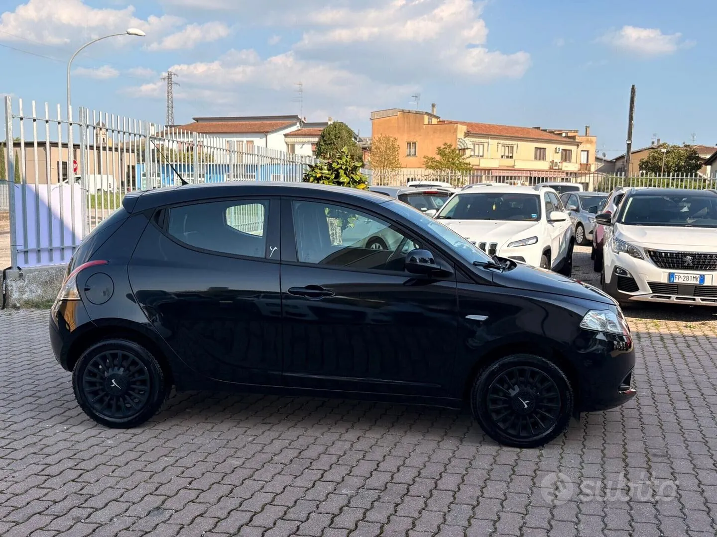 Lancia Ypsilon 2015 photo 4