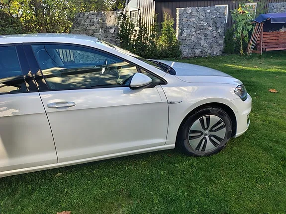 Volkswagen E-Golf Vii 2015 photo 2