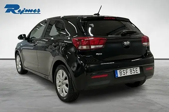 Kia Rio 2021 photo 2