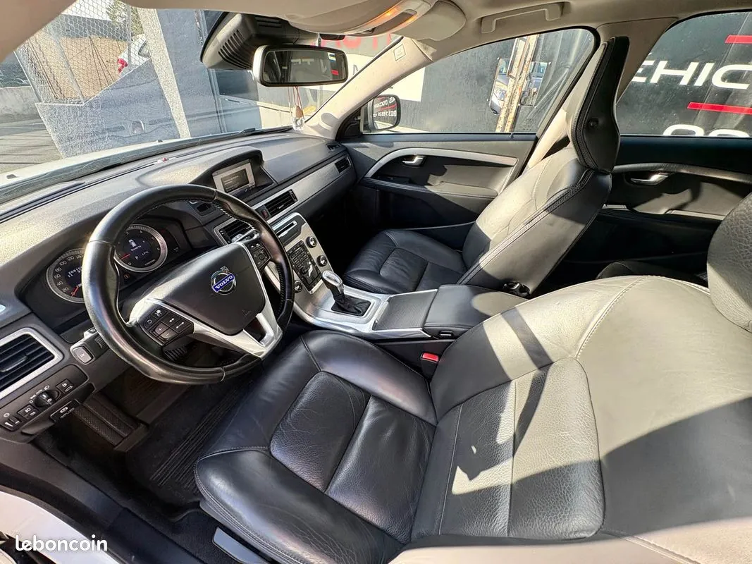 Volvo Xc70 2012 photo 5