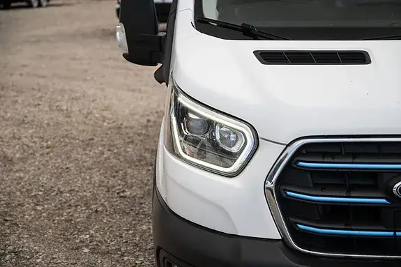 Ford Transit 2022 photo 5
