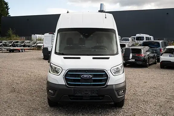 Ford Transit 2022 photo 4