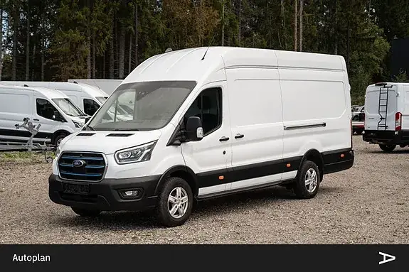 Ford Transit 2022 photo 2