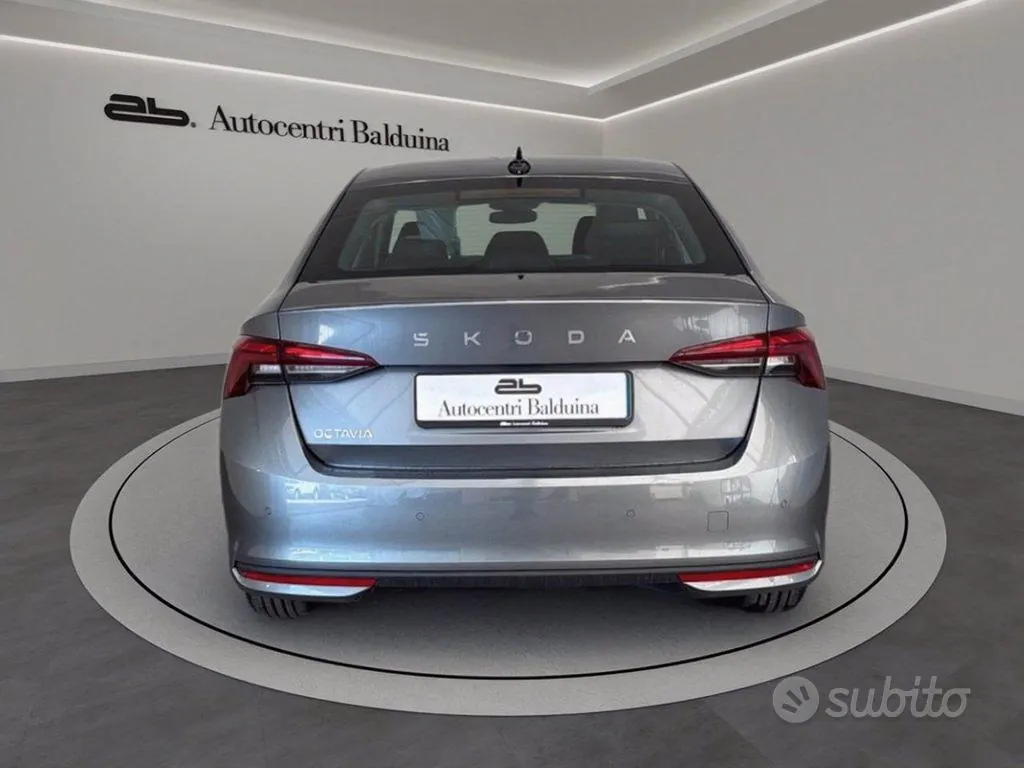 Skoda Octavia 2024 photo 5