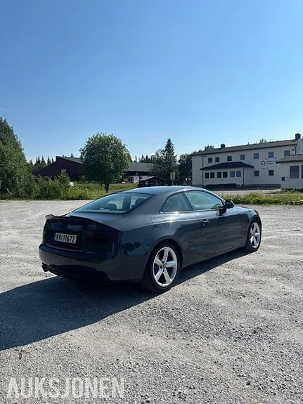 Audi A5 2008 photo 5
