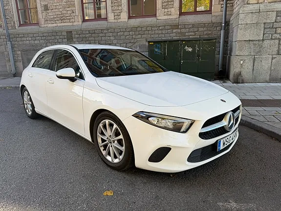 Mercedes-Benz A200