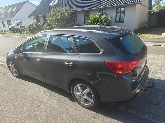 Kia Ceed 2014 photo 2