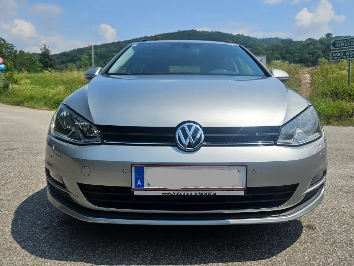 Volkswagen Golf 2013 photo 3