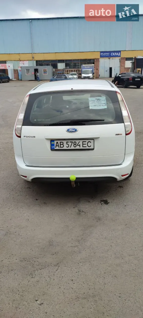 Ford Focus 2009 photo 4