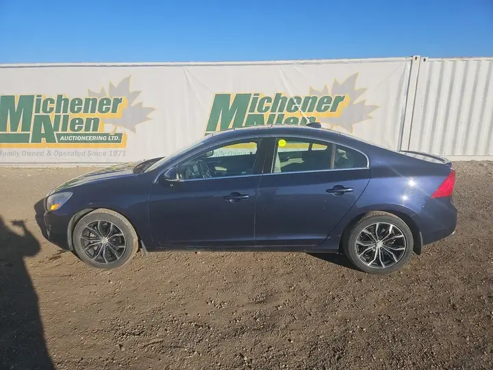 Volvo S60 2012 photo 5