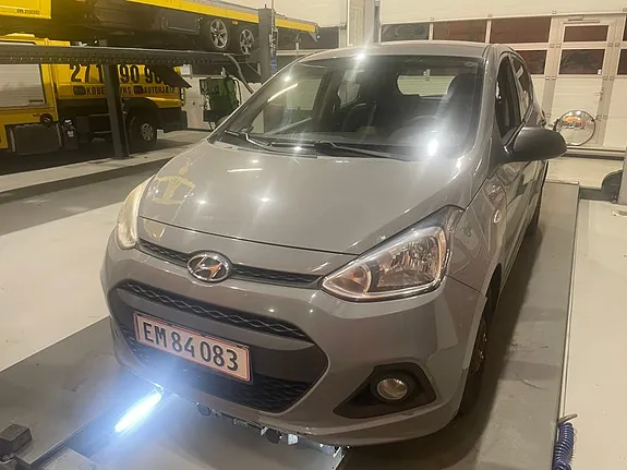 Hyundai I10 2015 photo 2