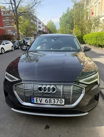 Audi E-Tron 2019 photo 2