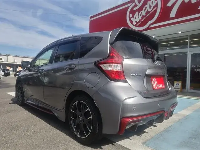 Nissan Note 2018 photo 4