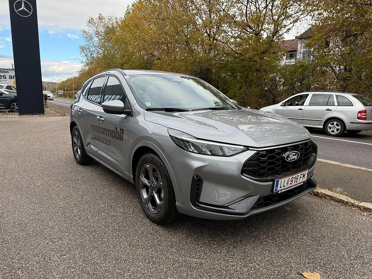 Ford Kuga 2025 photo 2