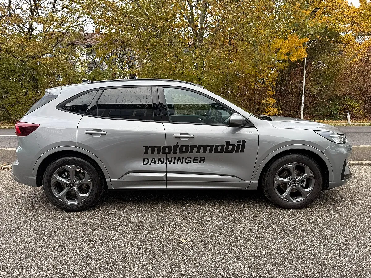 Ford Kuga 2025 photo 3