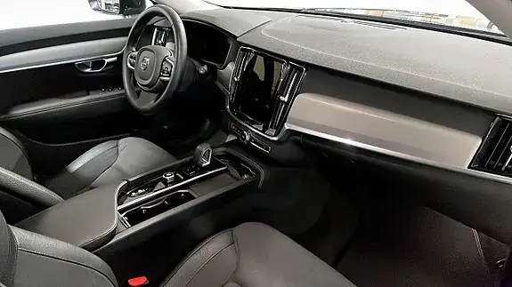 Volvo V90 Cross Country 2023 photo 3