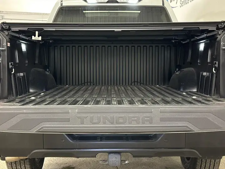Toyota Tundra 2025 photo 5