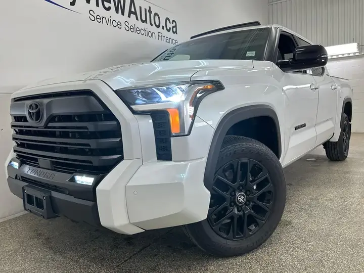 Toyota Tundra 2025 photo 3
