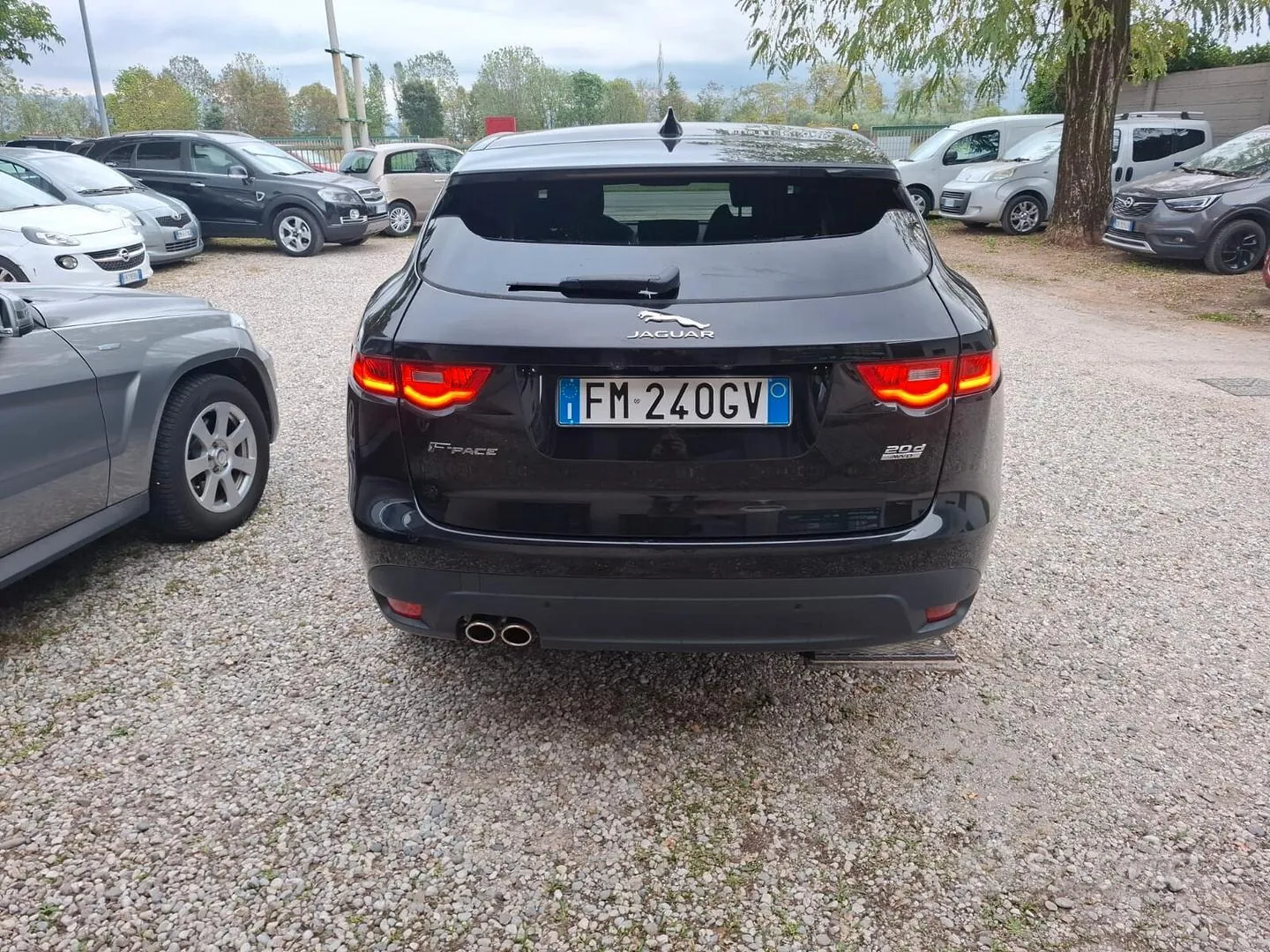 Jaguar F-Pace 2018 photo 5