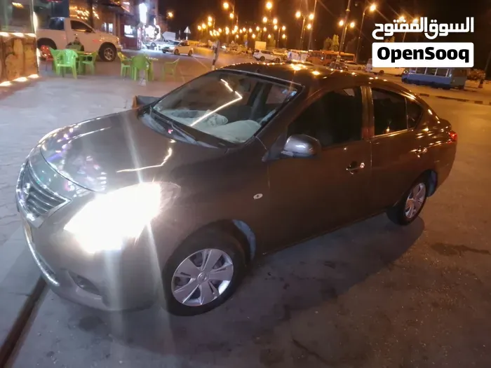Nissan Sunny 2013 photo 4