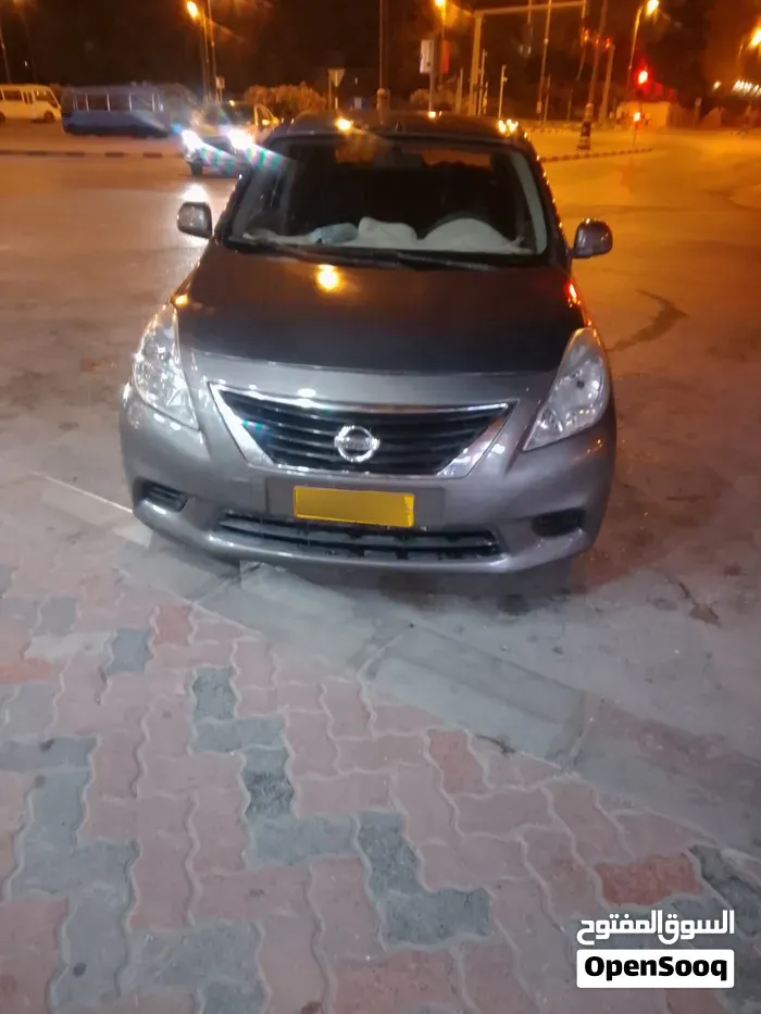 Nissan Sunny 2013 photo 2