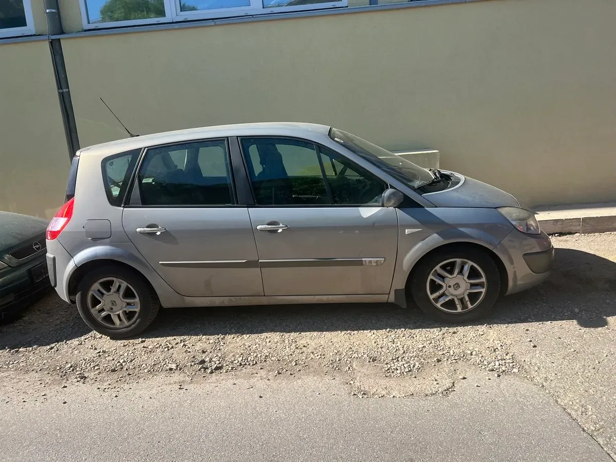 Renault Scenic 2004 photo 3